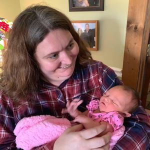 Meet your Posher, Crystal